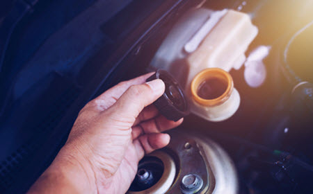 Nissan Brake Fluid Check